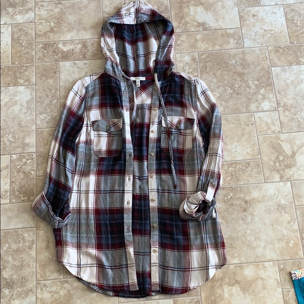Maurices hooded plaid shirt